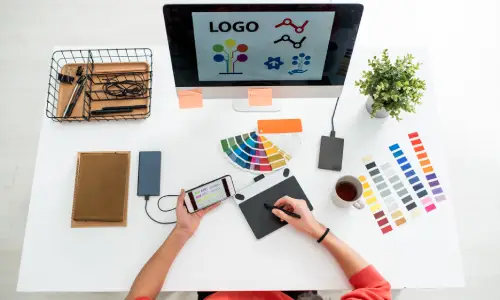 Branding & Design 